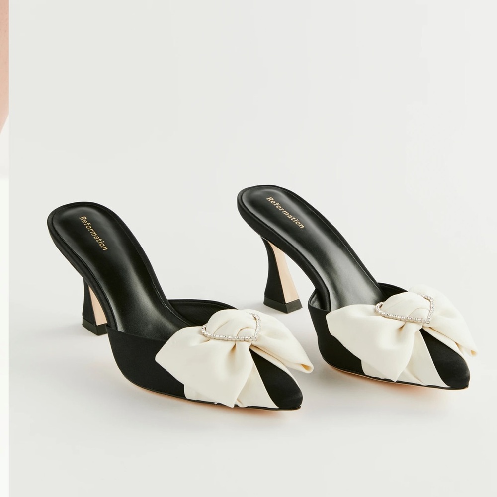 Reformation Wilson Bow Mule Hill 9.5 SOLD OUT on the website